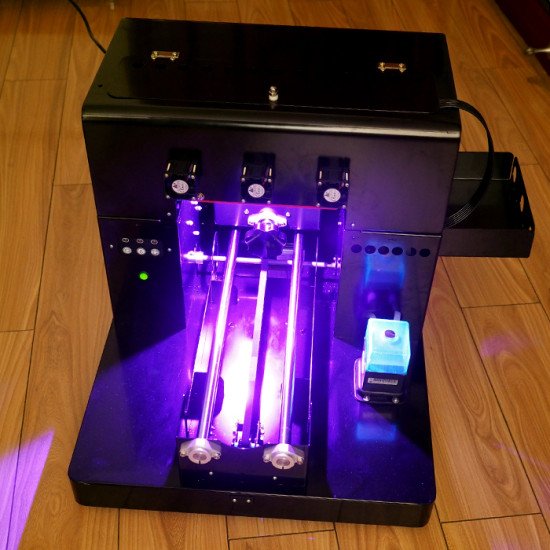 Kostengünstiger A4-Multifunktions-LED-UV-Drucker Kostengünstiger A4-Multifunktions-LED-UV-Drucker